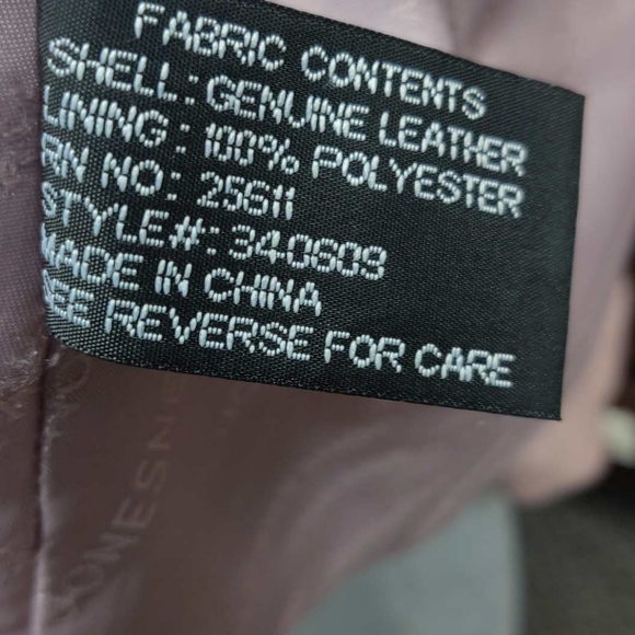 Genuine Leather Jacket - Picture 5 of 5
